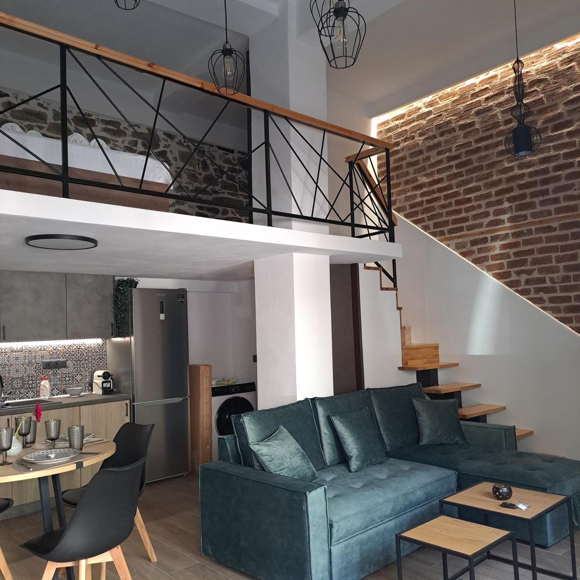 Artemis Apartments Kavála ภายนอก รูปภาพ